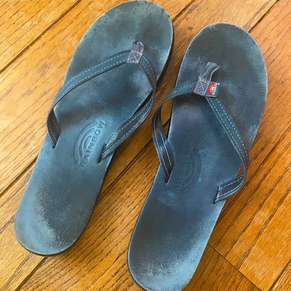 Blue rainbow sandals - Size 10